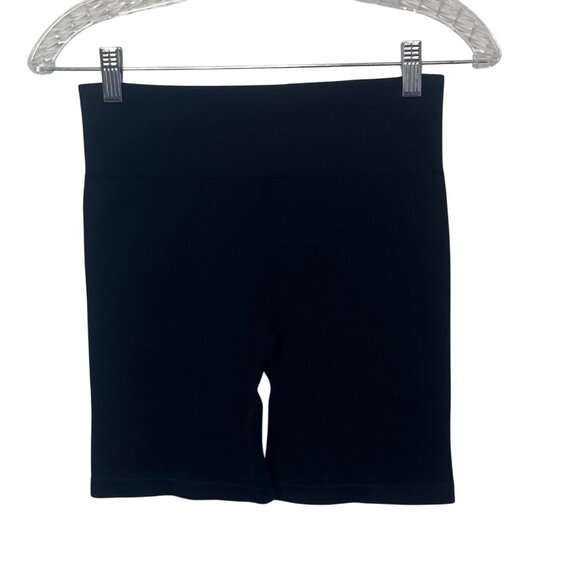 Gilly Hicks Hollister Biker Shorts Womens Small  Black New WOT Stretch - Picture 1 of 7